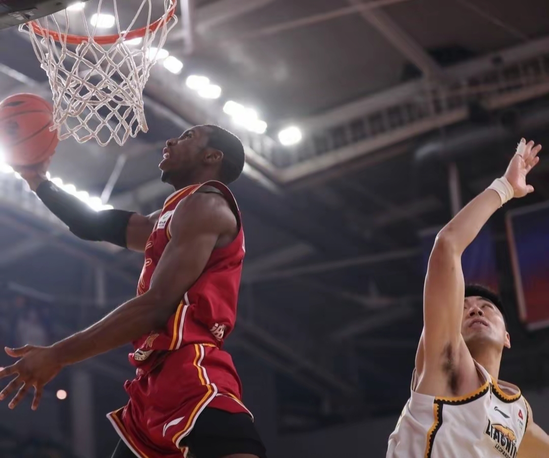 爱游戏-关于今晚突围战来临，西汉姆围绕CBA常规赛手感冰凉，压力陡增，球队文化再被提及的信息