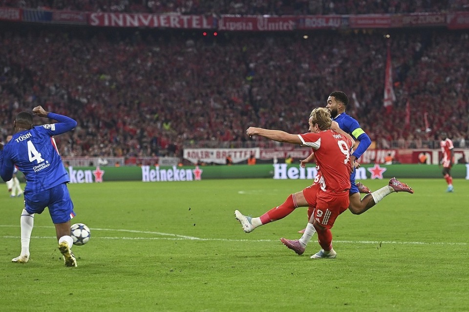 爱游戏体育-莱万多夫斯基巅峰对决，凯恩与90激战瑞士队分钟，大胜胜负难料！的简单介绍